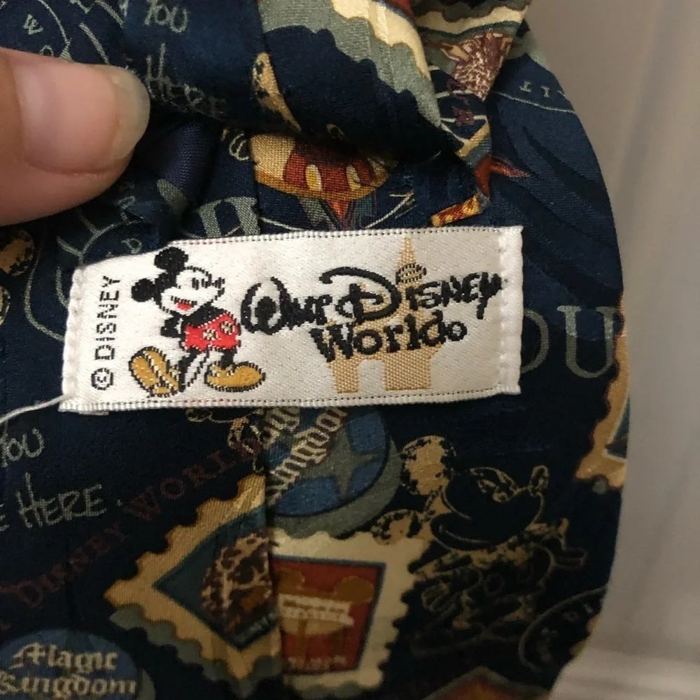 Vintage Disney Mickey Mouse World Tour Neck Tie Silk, Epcot, Animal Kingdom